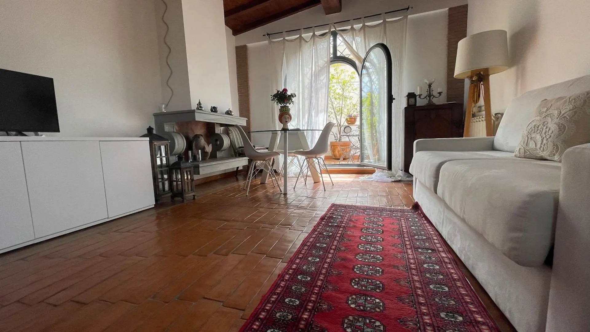 Attico Le Castelline Apartment Rome